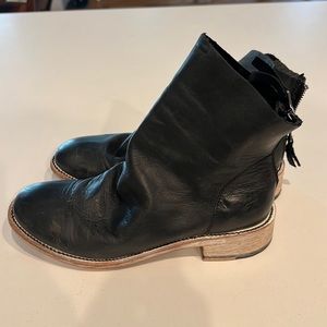 Fluevog Living Foster 8